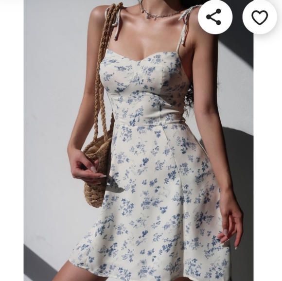 Reformation Style Saskia Mini - Picture 5 of 6